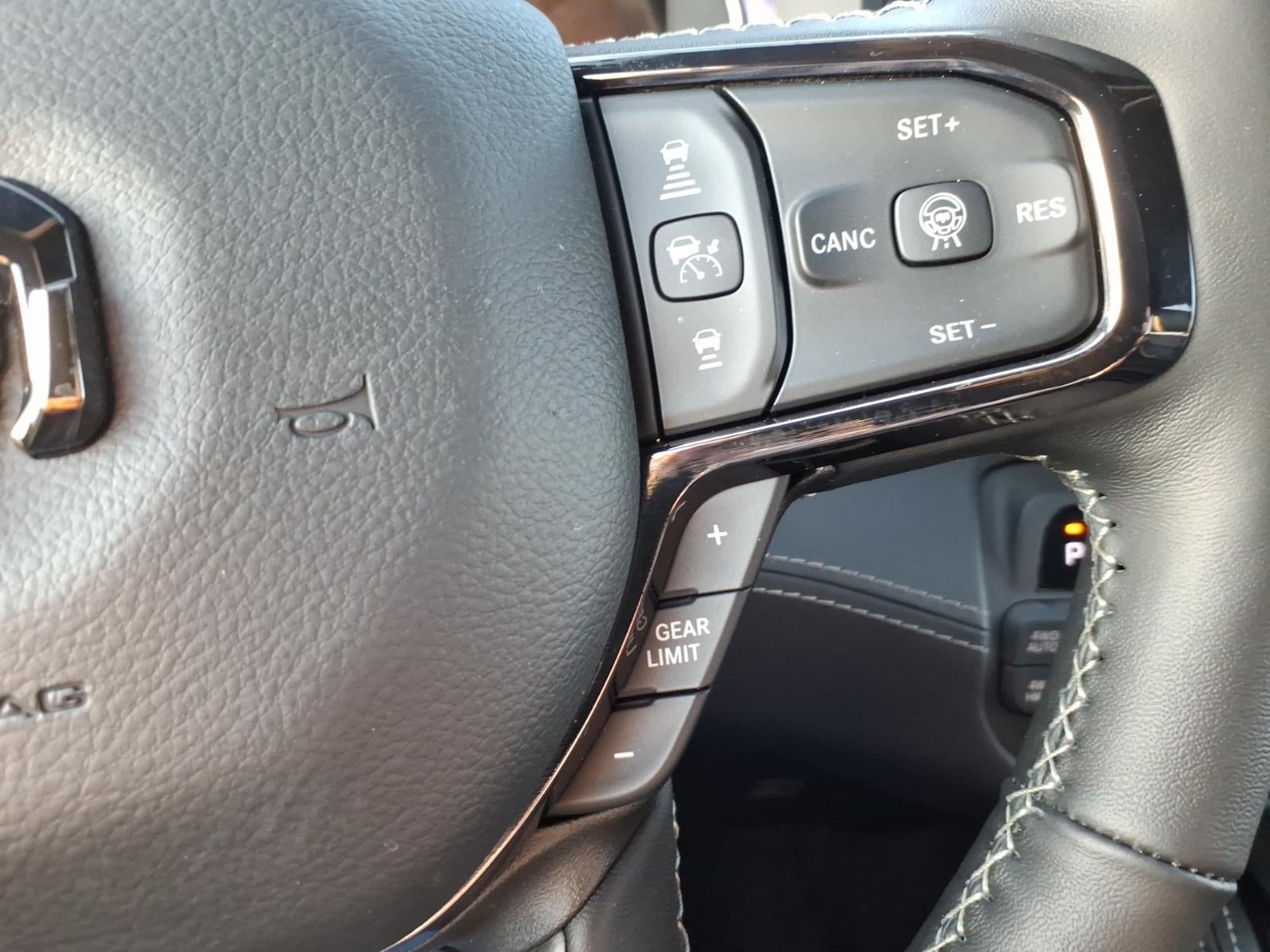 2026 RAM Ram 1500 RAM 1500 LIMITED CREW CAB 4X4 5'7' BOX