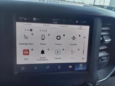 2022 RAM 1500 Laramie Crew Cab 4x4 5'7' Box