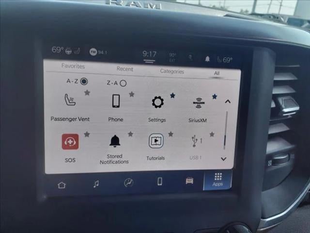 2022 RAM 1500 Laramie Crew Cab 4x4 5'7' Box