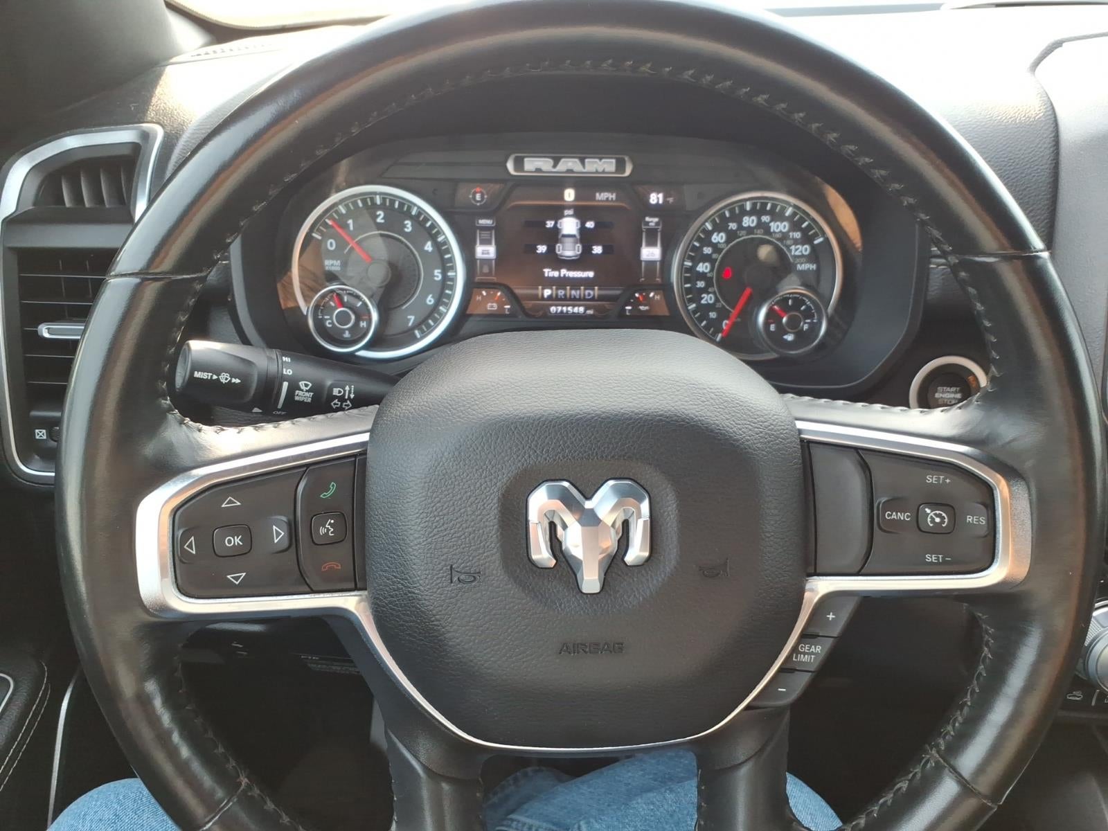 2023 RAM 1500 Laramie Crew Cab 4x4 5'7' Box