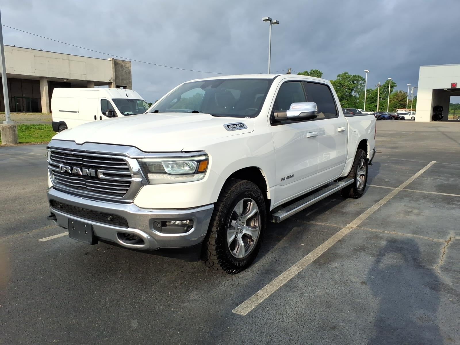 2023 RAM 1500 Laramie Crew Cab 4x4 5'7' Box