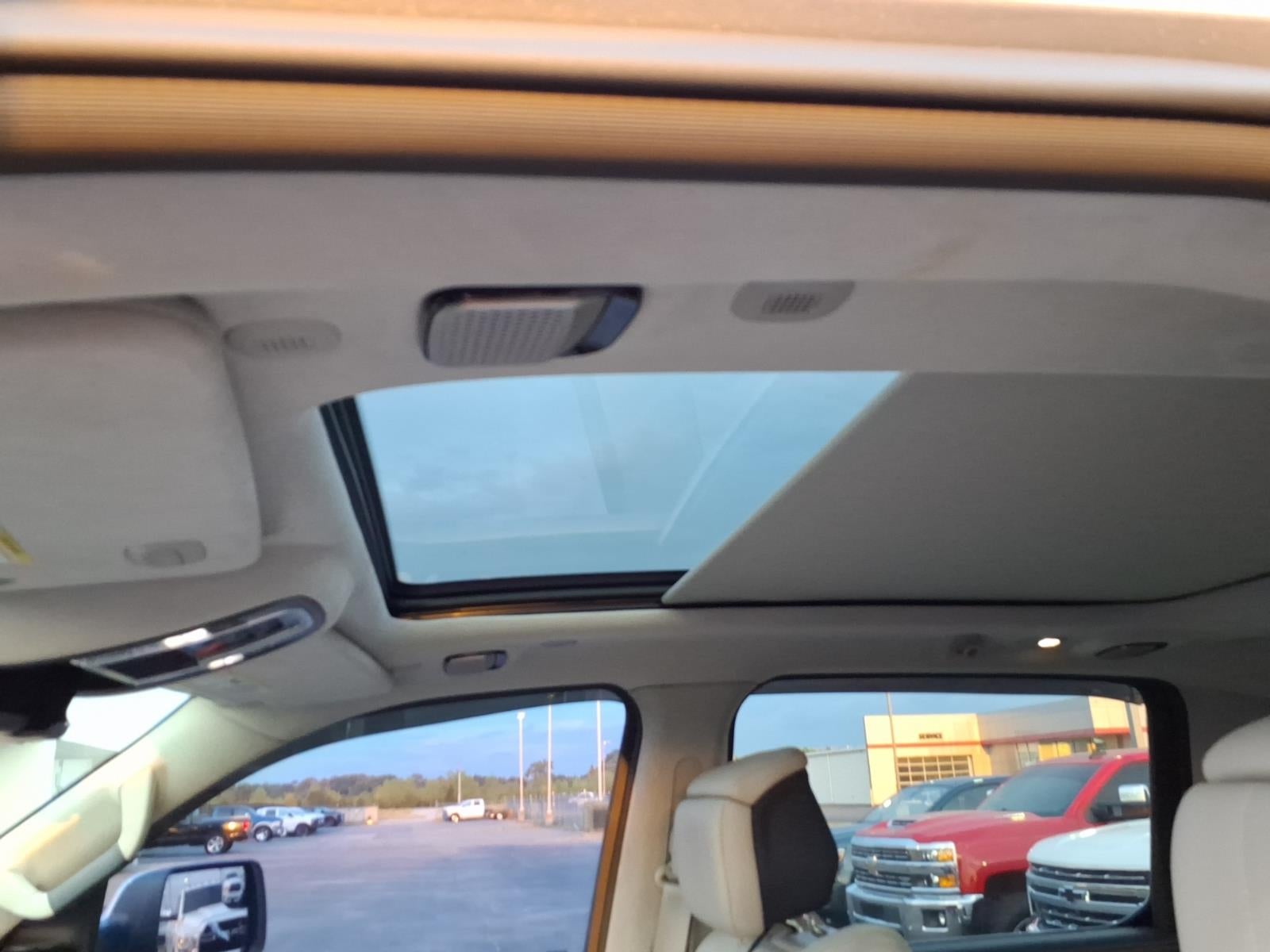 2025 RAM 1500 Tungsten Crew Cab 4x4 5'7' Box