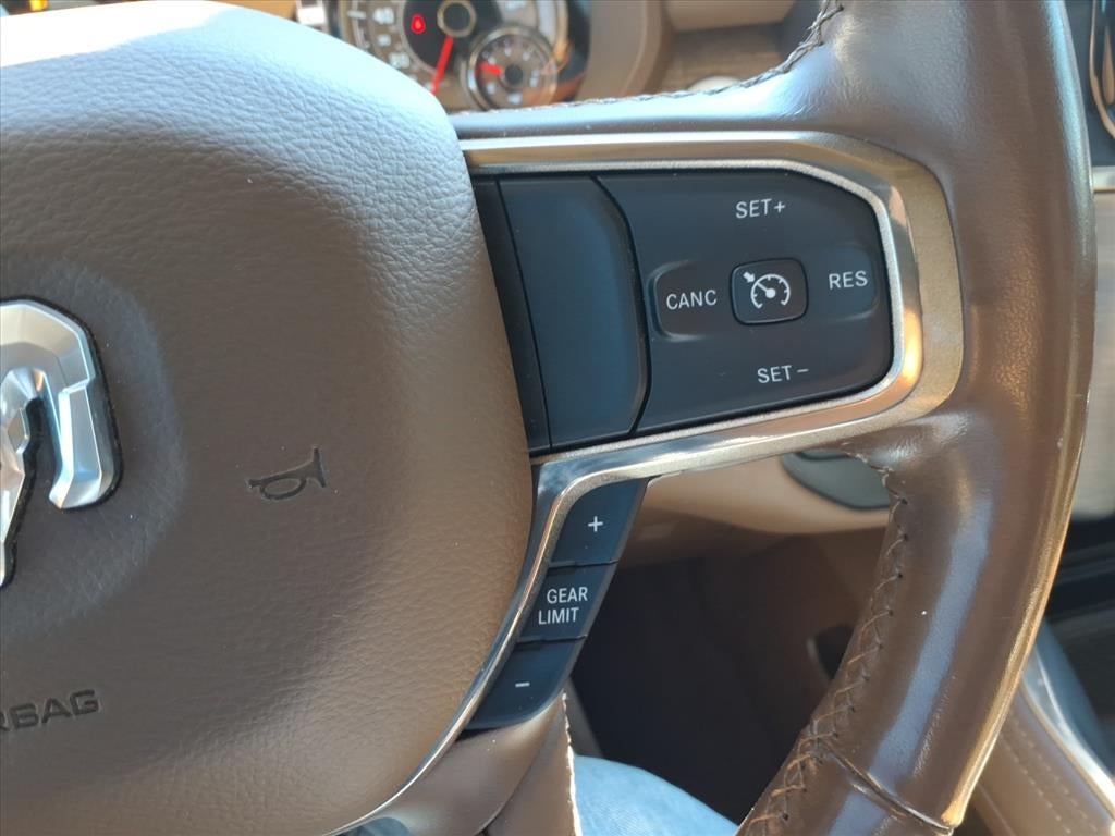 2020 RAM 1500 Laramie Longhorn Crew Cab 4x4 5'7' Box