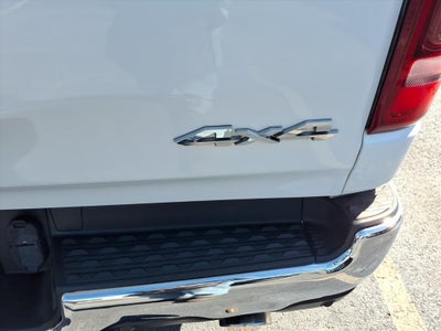 2020 RAM 1500 Laramie Longhorn Crew Cab 4x4 5'7' Box