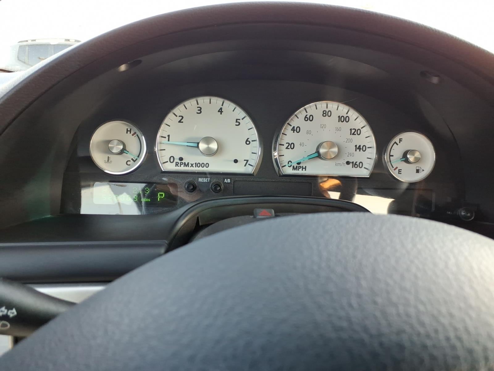 2003 Ford Thunderbird Base
