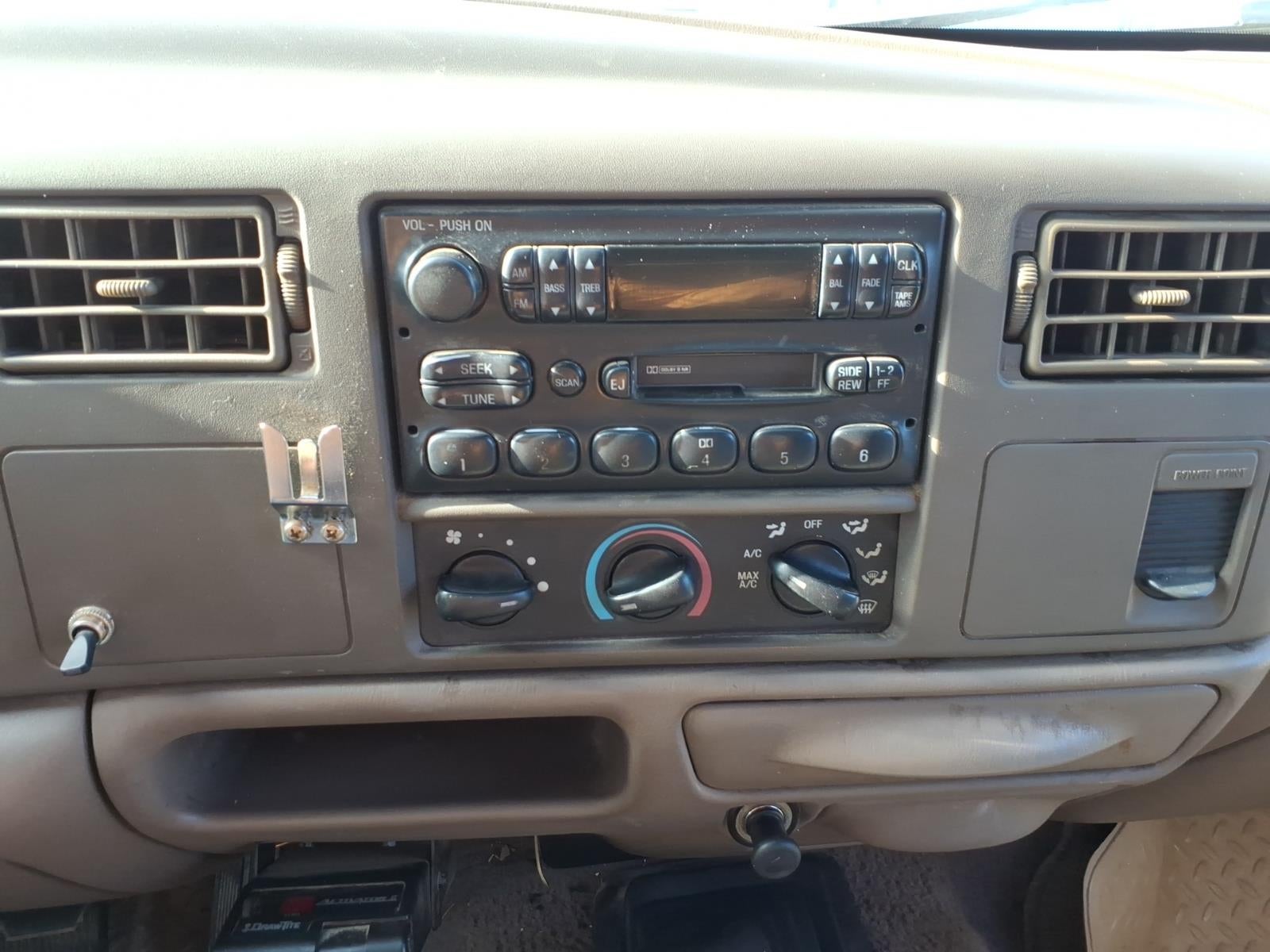 2000 Ford F-350 Chassis XLT
