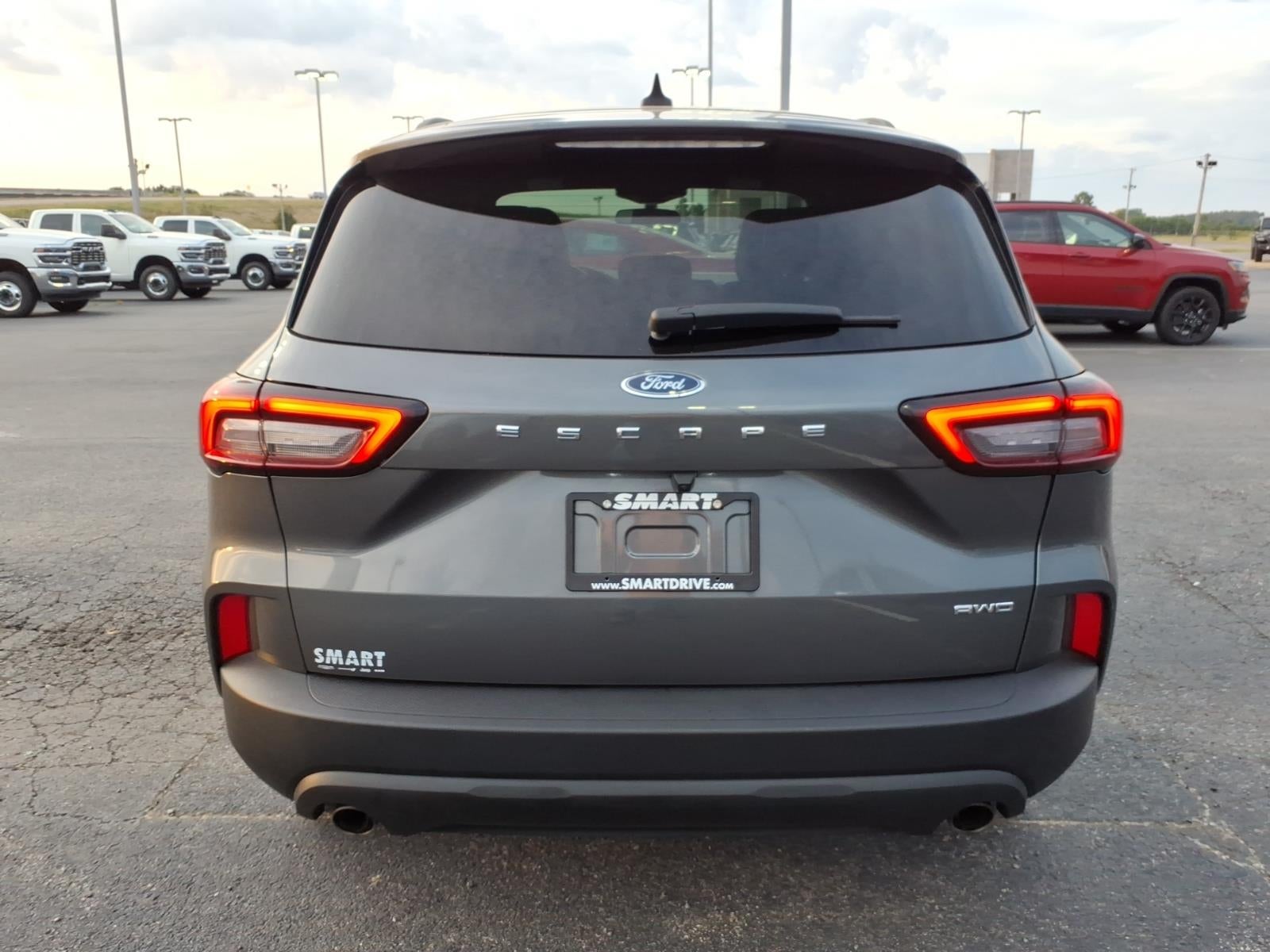 2025 Ford Escape ST-Line