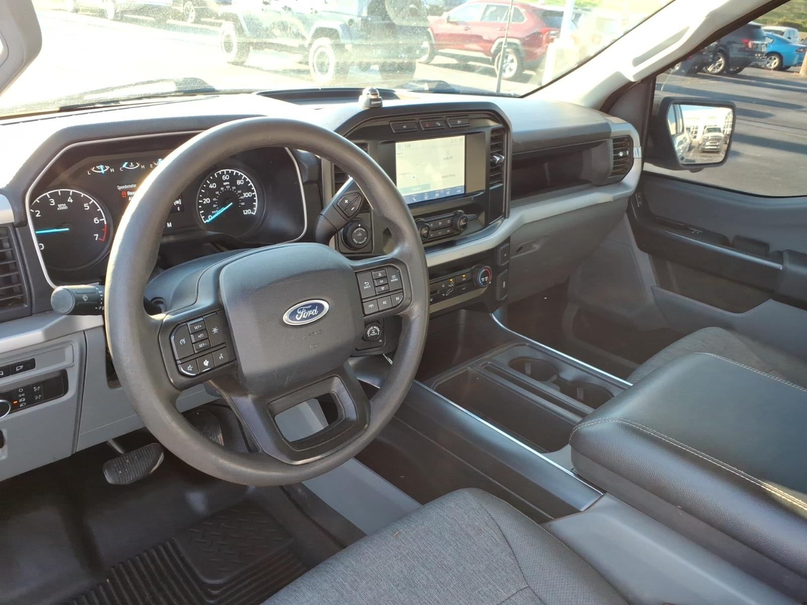 2022 Ford F-150 Base