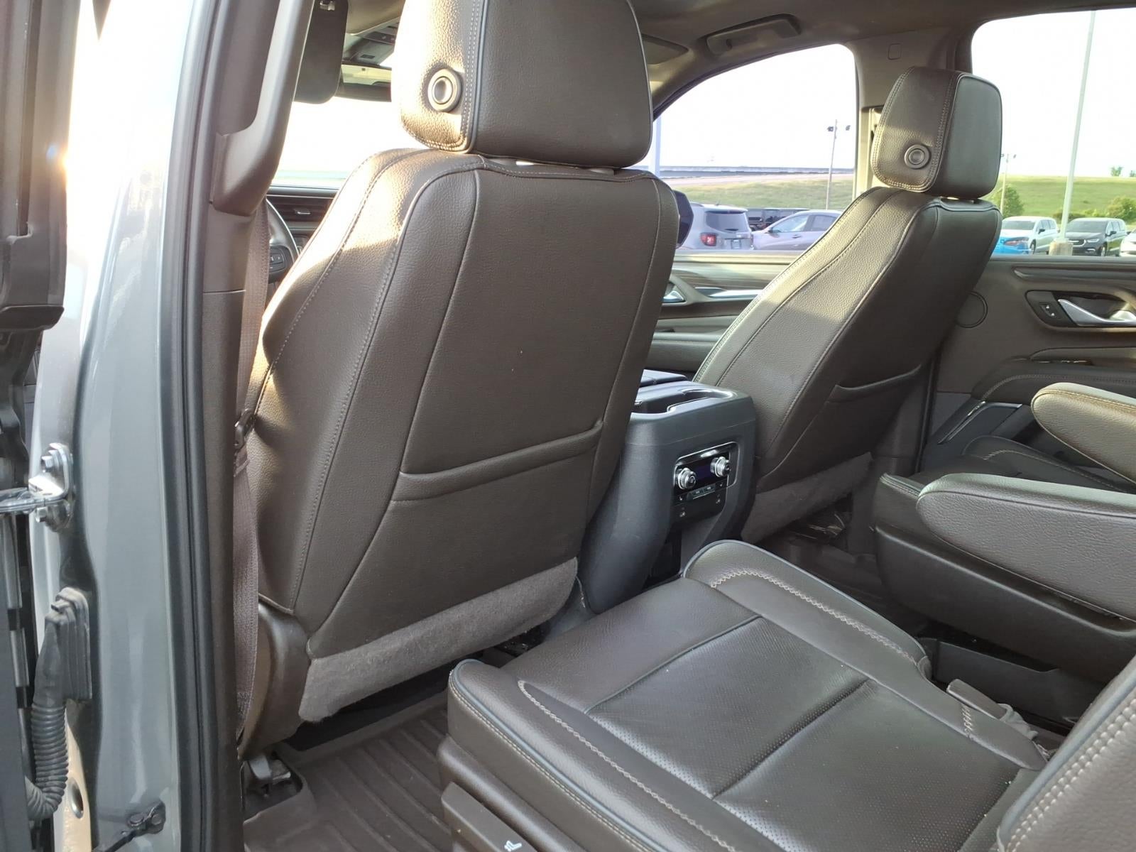 2022 GMC Yukon XL 4WD Denali