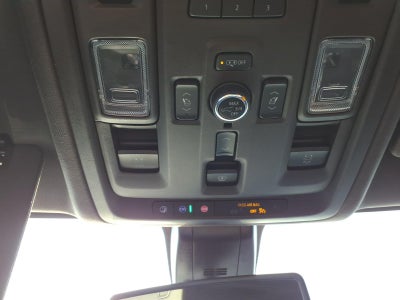 2022 GMC Yukon XL 4WD Denali