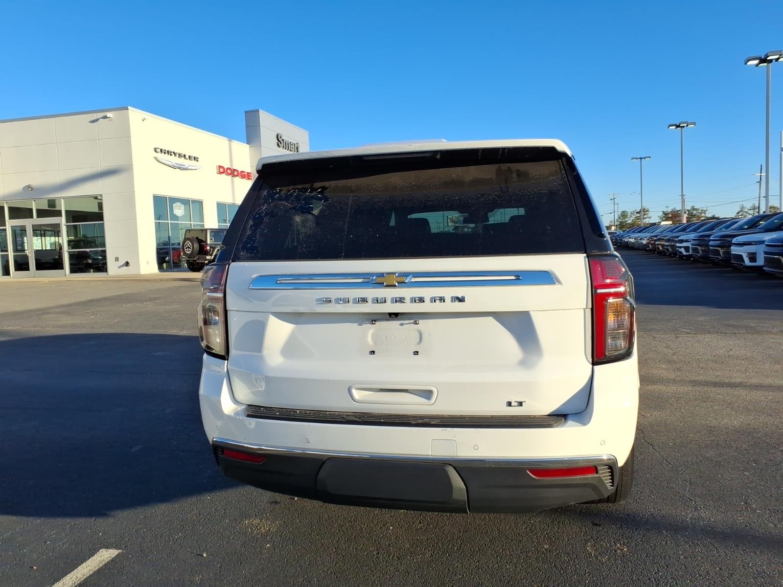 2024 Chevrolet Suburban 4WD LT