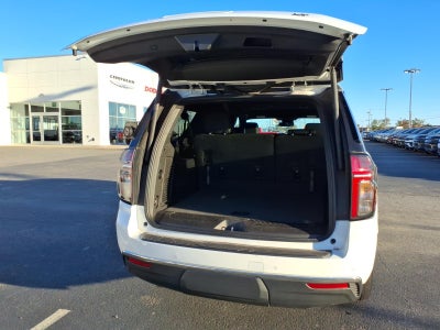 2024 Chevrolet Suburban 4WD LT