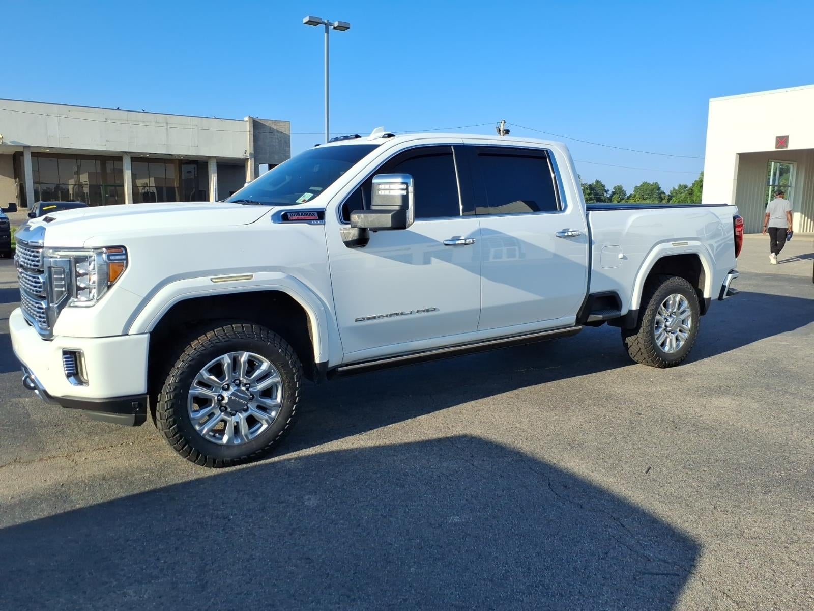 2022 GMC Sierra 2500HD 4WD Crew Cab Standard Bed Denali