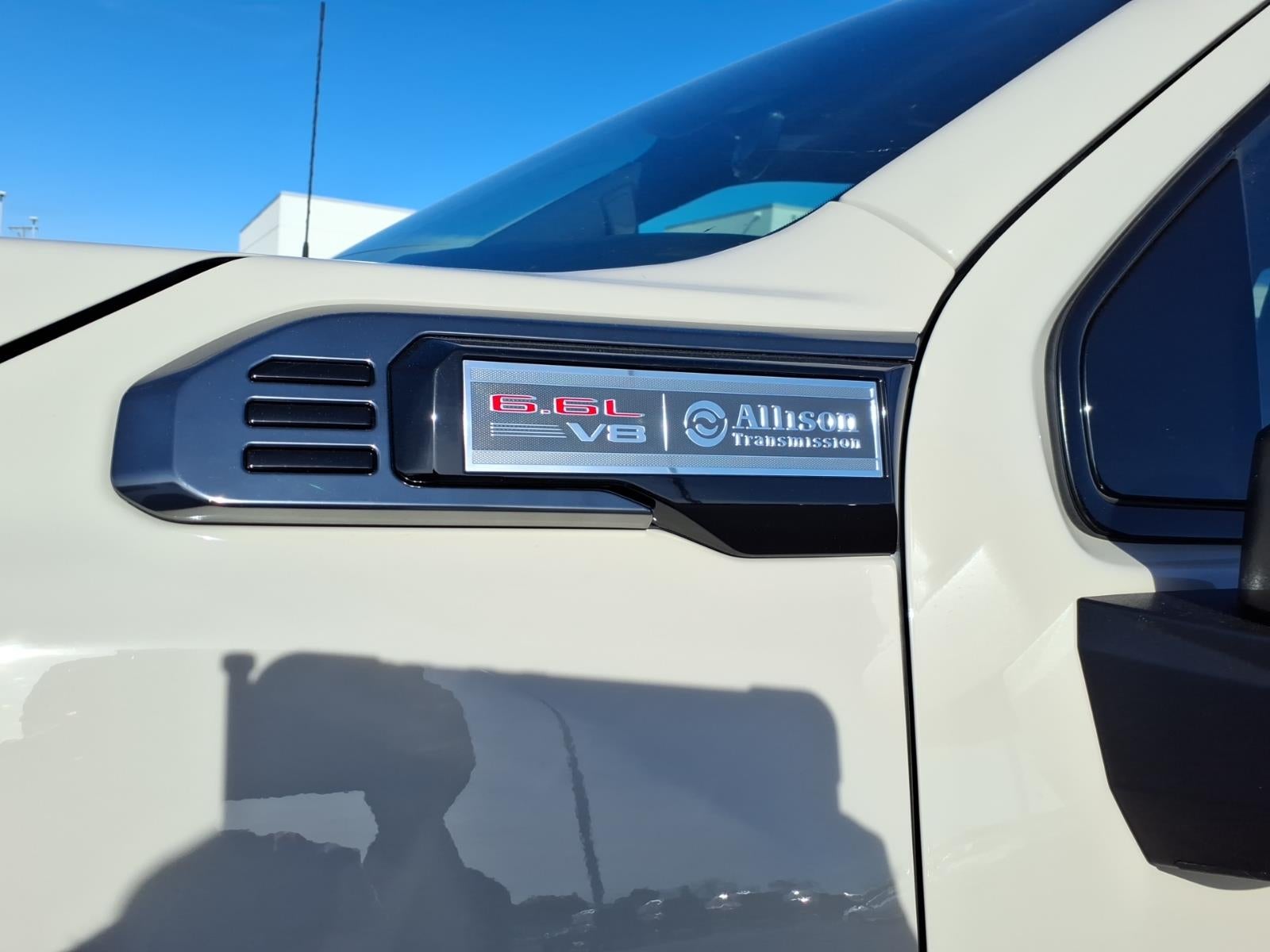 2026 GMC Sierra 2500HD Crew Cab, Standard Bed, AT4, 4WD