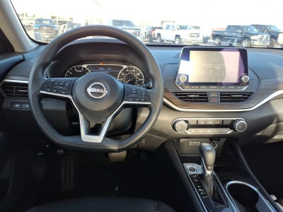 2024 Nissan Altima SV FWD