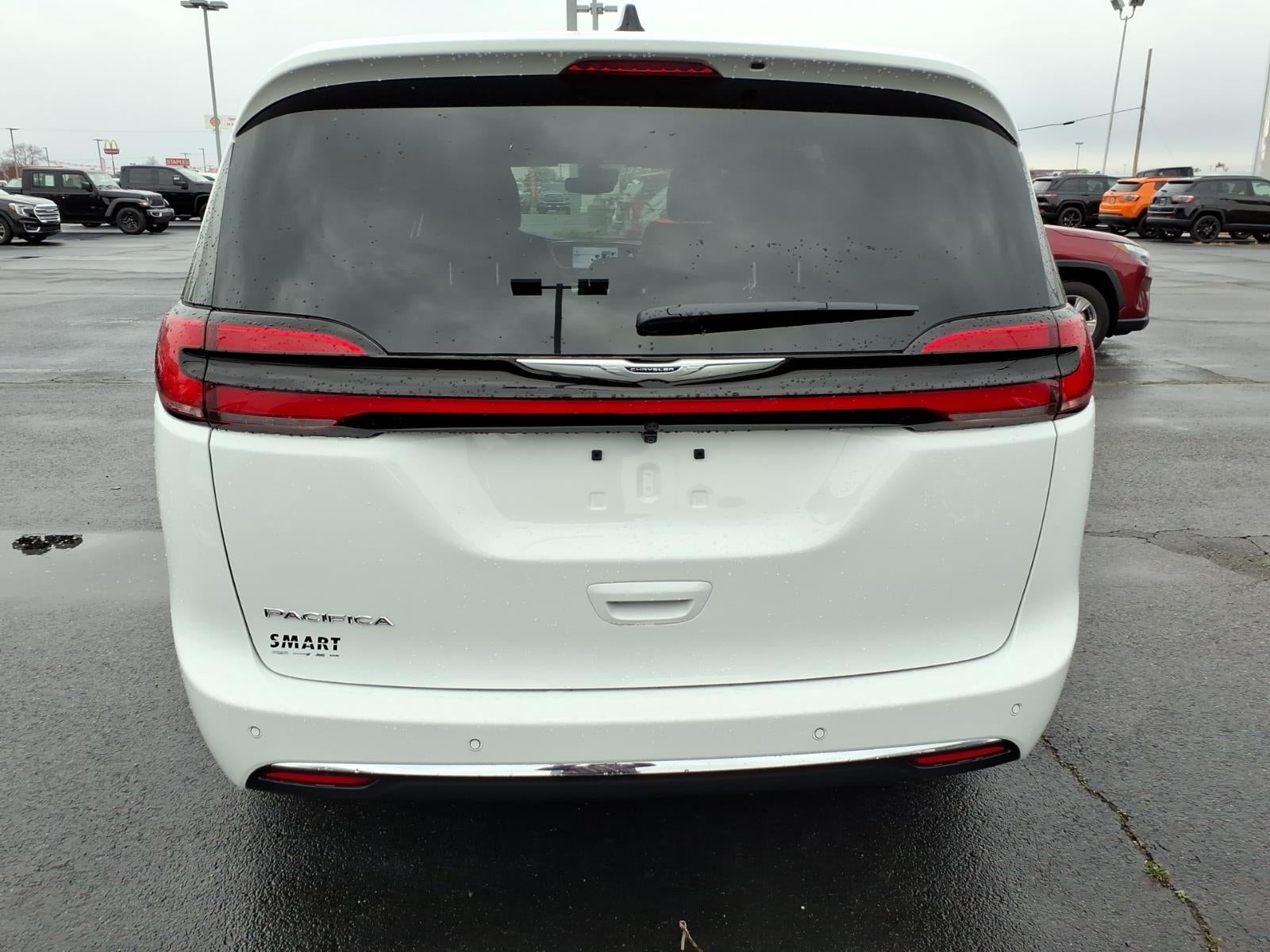 2026 Chrysler Pacifica PACIFICA SELECT