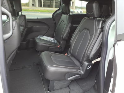 2026 Chrysler Pacifica PACIFICA SELECT