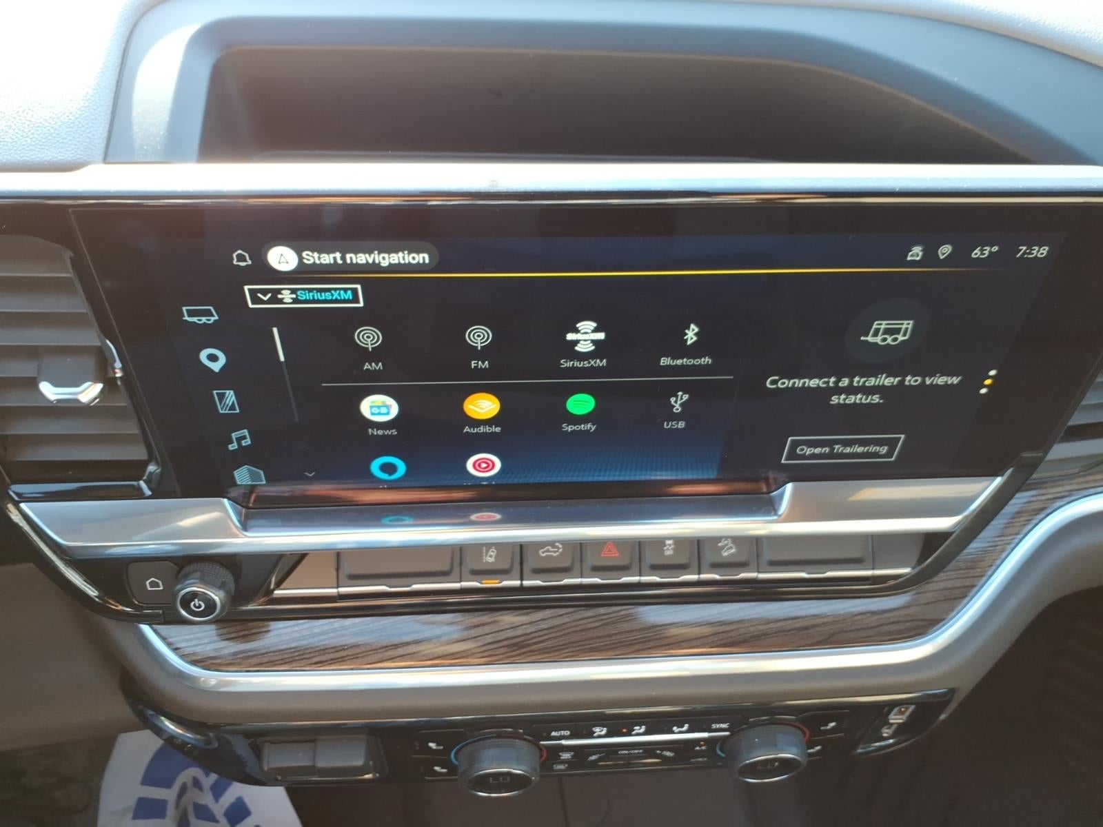 2025 Chevrolet Silverado 2500HD 4WD Crew Cab Standard Bed LT