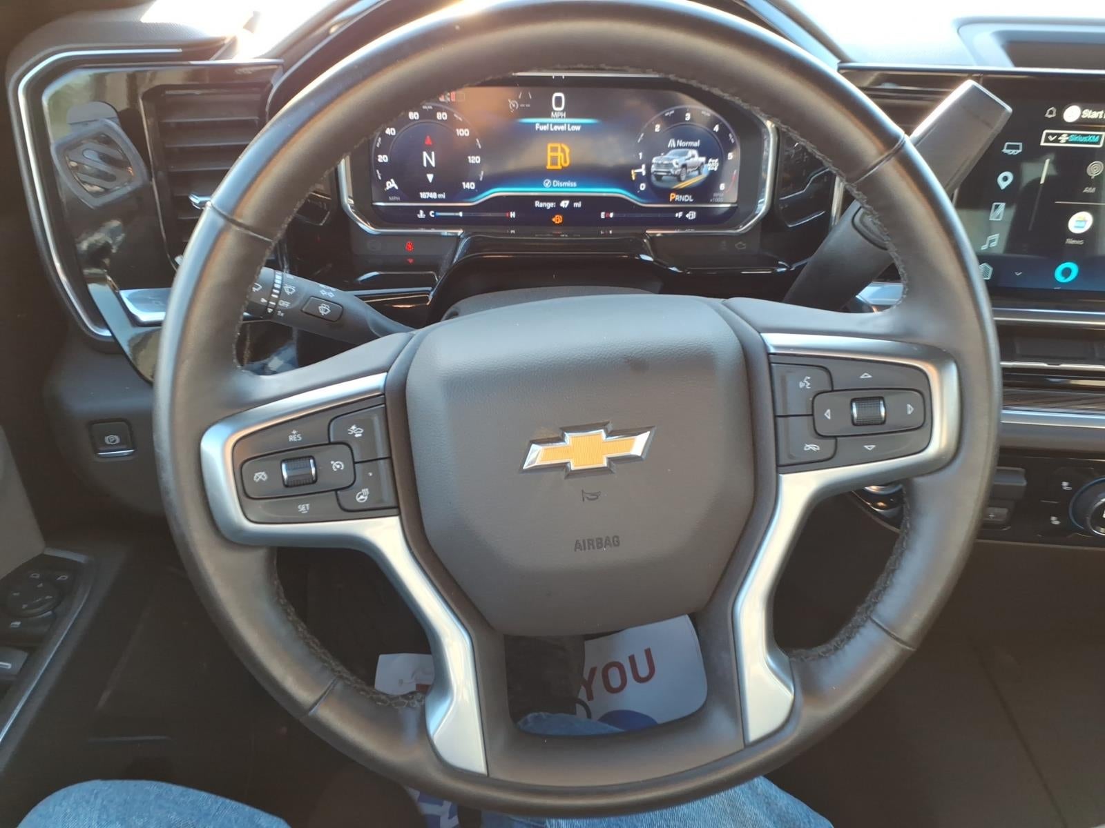 2025 Chevrolet Silverado 2500HD 4WD Crew Cab Standard Bed LT