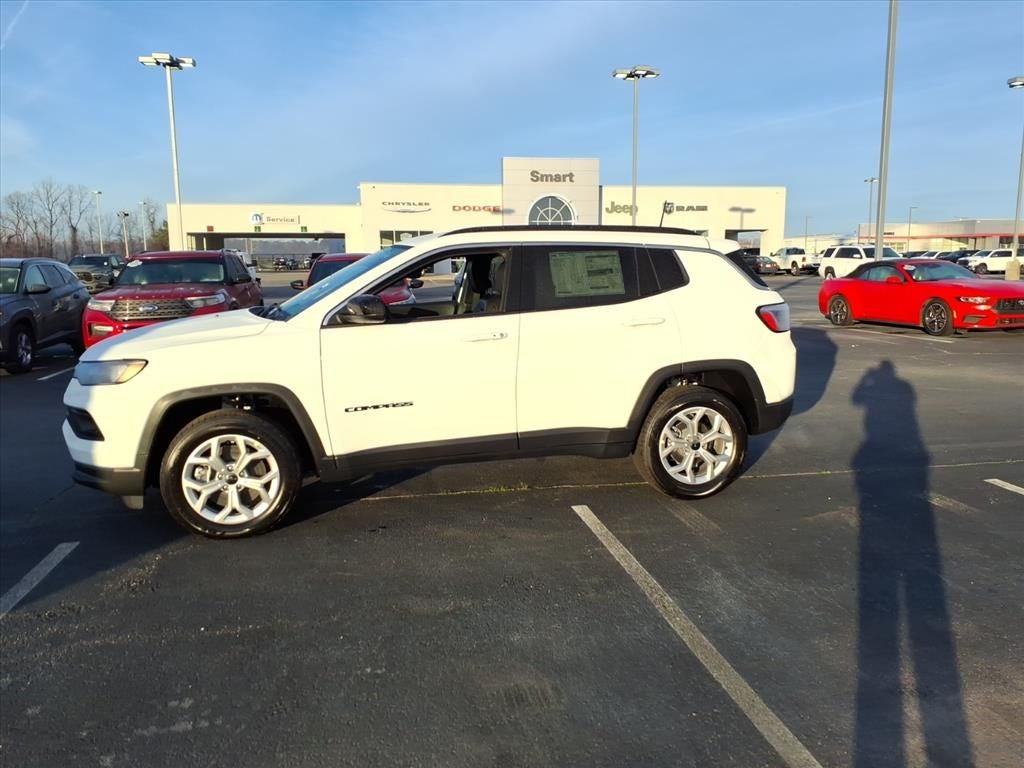 2026 Jeep Compass COMPASS LATITUDE 4X4