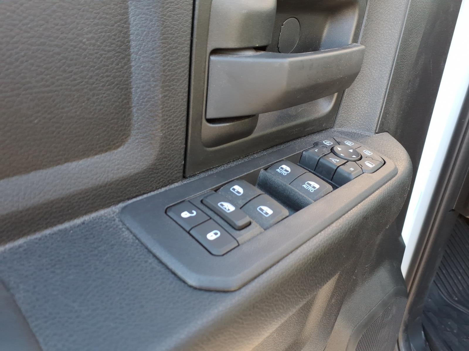 2026 RAM Ram 2500 RAM 2500 WARLOCK CREW CAB 4X4 6'4' BOX