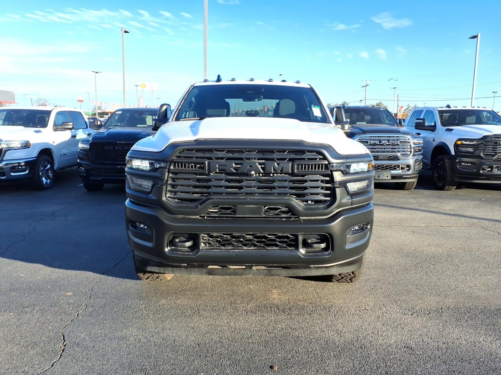 2026 RAM Ram 2500 RAM 2500 WARLOCK CREW CAB 4X4 6'4' BOX