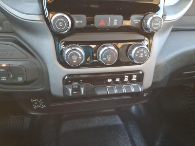2026 RAM 2500 RAM 2500 TRADESMAN CREW CAB 4X4 6'4' BOX