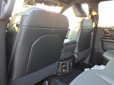 2026 RAM 2500 RAM 2500 TRADESMAN CREW CAB 4X4 6'4' BOX