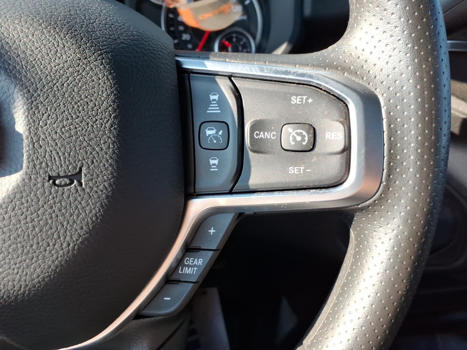 2026 RAM 2500 RAM 2500 TRADESMAN CREW CAB 4X4 6'4' BOX