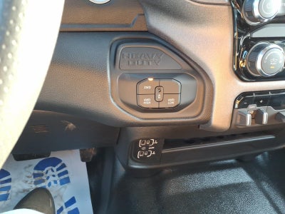 2026 RAM 2500 RAM 2500 TRADESMAN CREW CAB 4X4 6'4' BOX