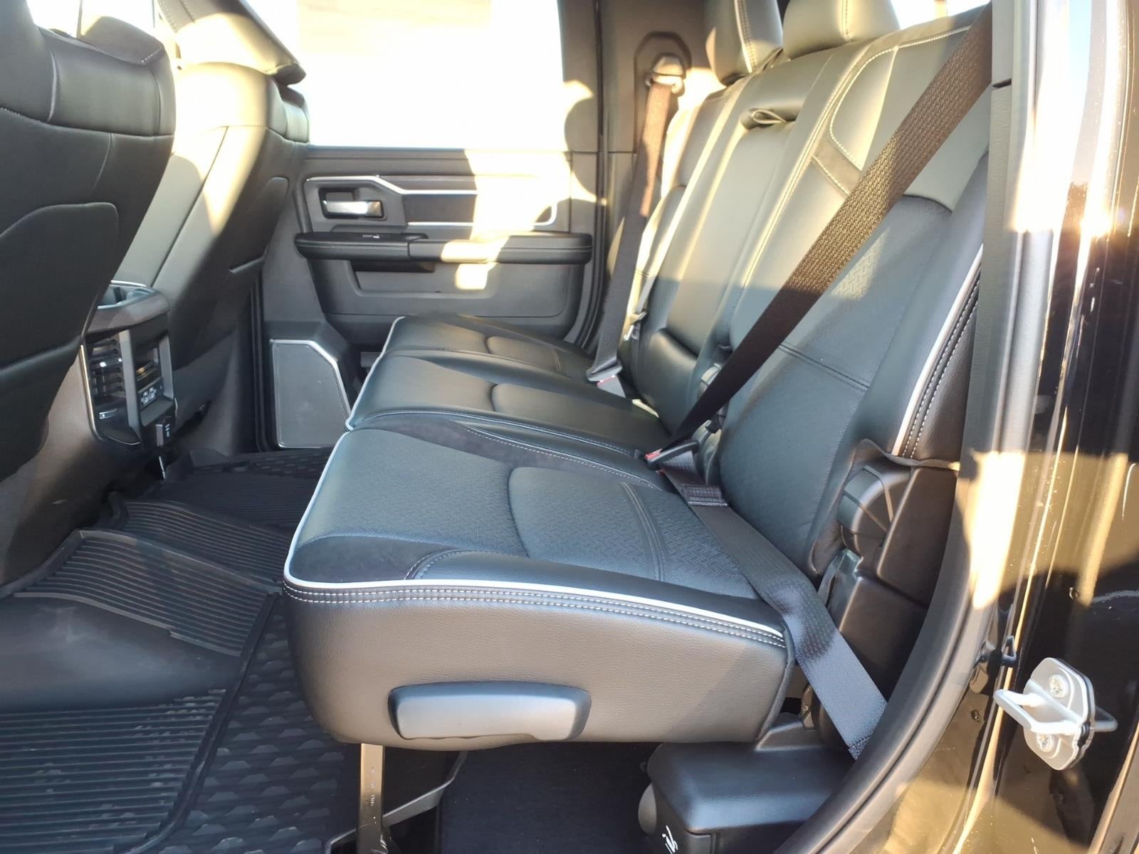 2026 RAM Ram 2500 RAM 2500 LARAMIE MEGA CAB 4X4 6'4' BOX