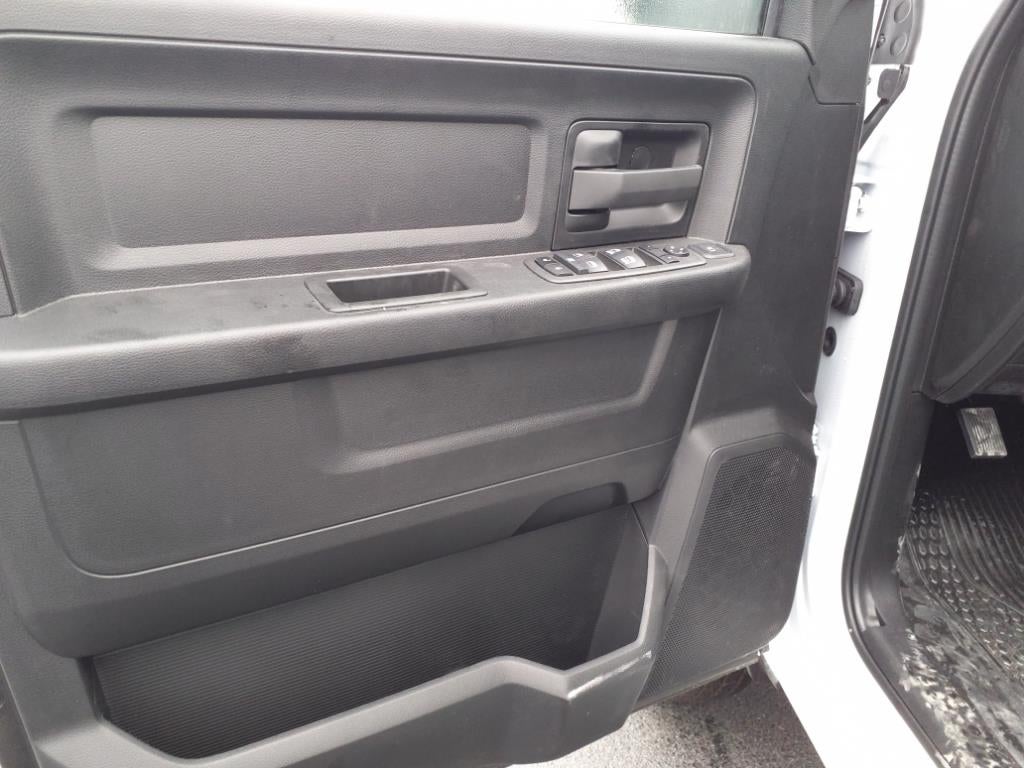 2024 RAM 3500 Tradesman Crew Cab 4x4 8' Box