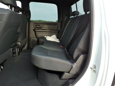 2026 RAM Ram 2500 RAM 2500 BLACK EXPRESS CREW CAB 4X4 6'4' BOX