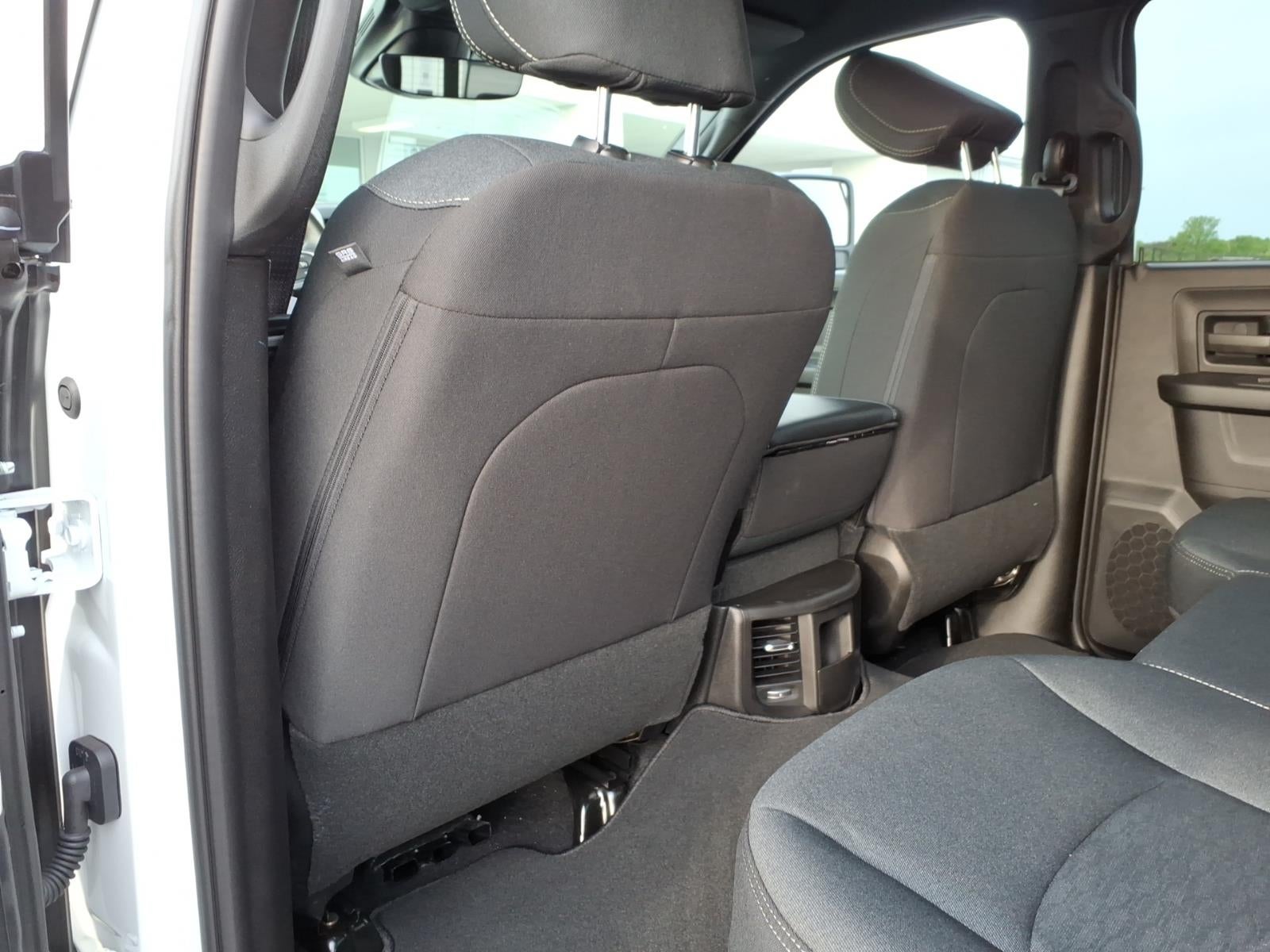 2026 RAM Ram 2500 RAM 2500 BLACK EXPRESS CREW CAB 4X4 6'4' BOX