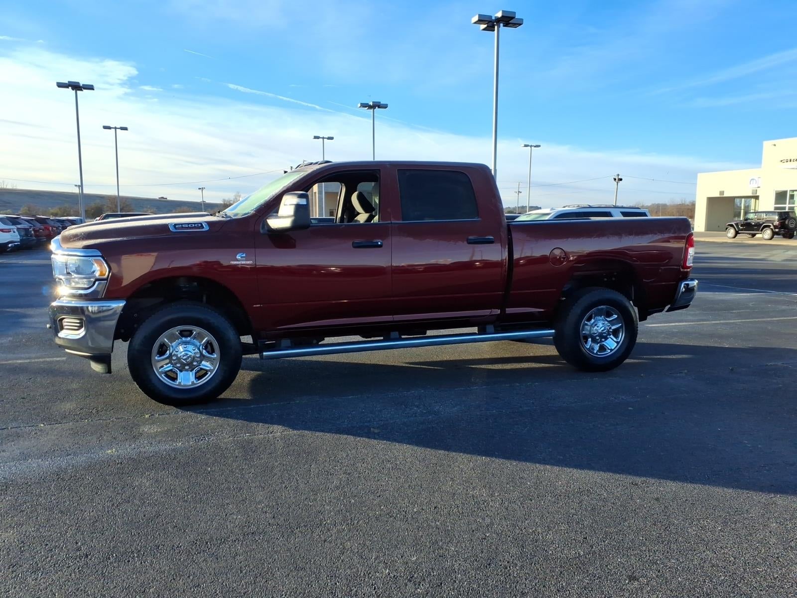 2023 RAM 2500 Tradesman Crew Cab 4x4 6'4' Box
