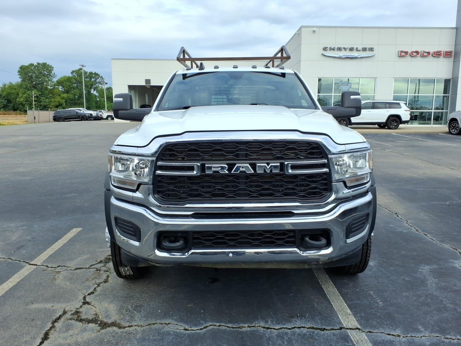 2024 RAM 5500 Chassis Tradesman/SLT/Laramie/Limited