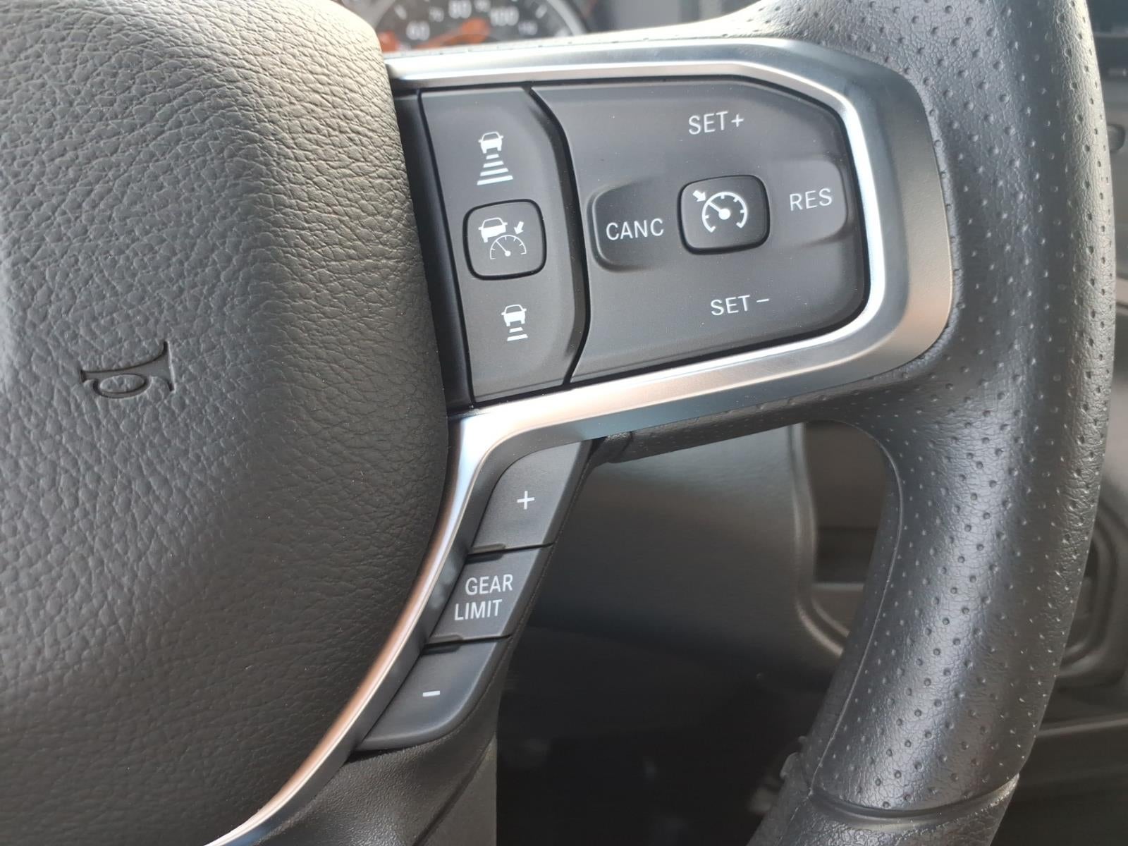 2026 RAM Ram 3500 Chassis Cab RAM 3500 TRADESMAN CHASSIS REGULAR CAB 4X2 84' CA