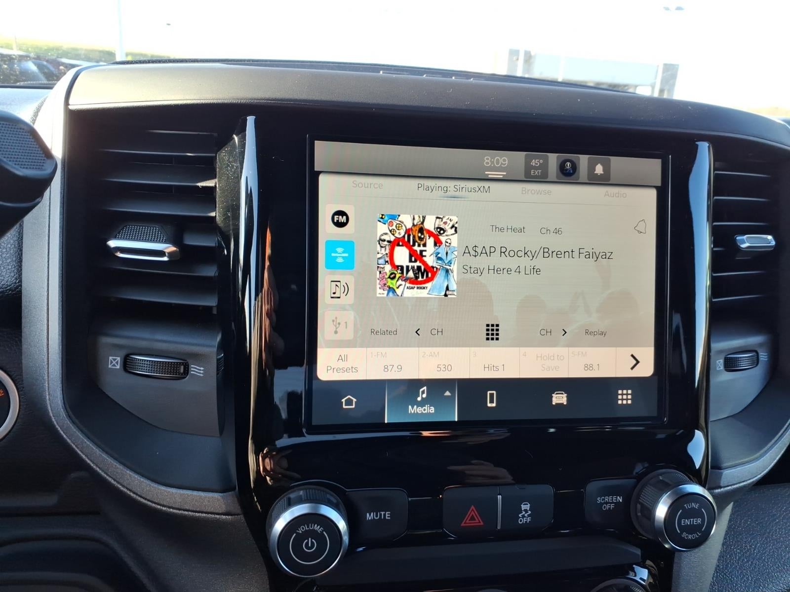 2026 RAM Ram 3500 Chassis Cab RAM 3500 TRADESMAN CREW CAB CHASSIS 4X4 60' CA