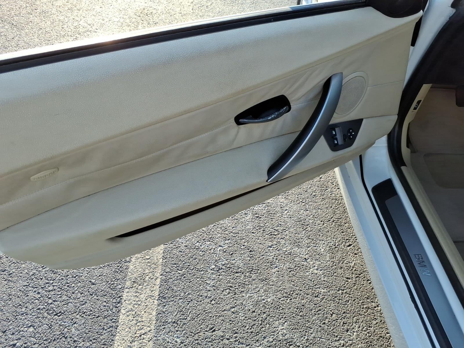 2004 BMW Z4 2.5i