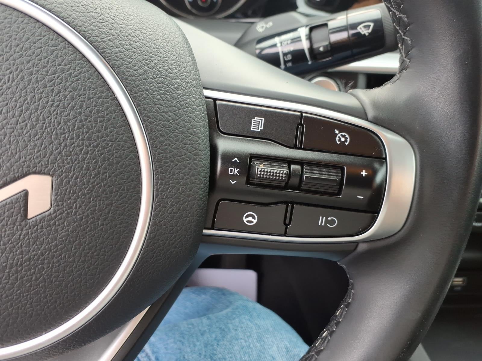 2022 Kia K5 LXS