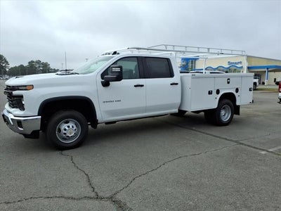 2025 Chevrolet Silverado 3500 HD Chassis Cab Work Truck