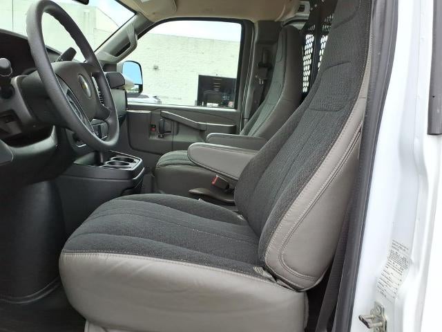 2024 Chevrolet Express Cargo 2500 Base