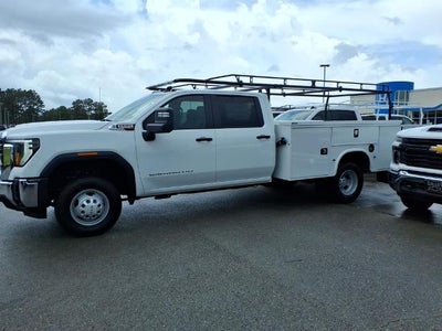 2026 GMC Sierra 3500 HD Chassis Cab Pro