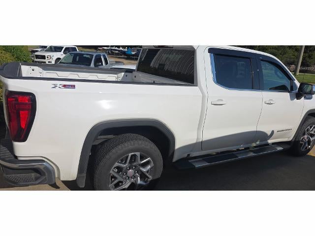 2025 GMC Sierra 1500 SLE