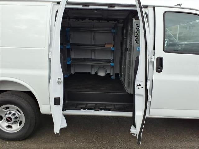 2025 GMC Savana Cargo 2500 Base