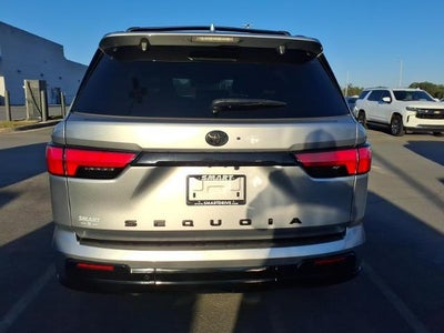 2024 Toyota Sequoia SR5