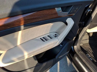 2021 Audi Q5 Premium Plus