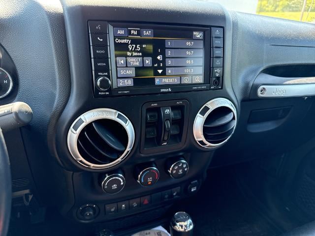 2015 Jeep Wrangler Unlimited 4WD 4dr Rubicon