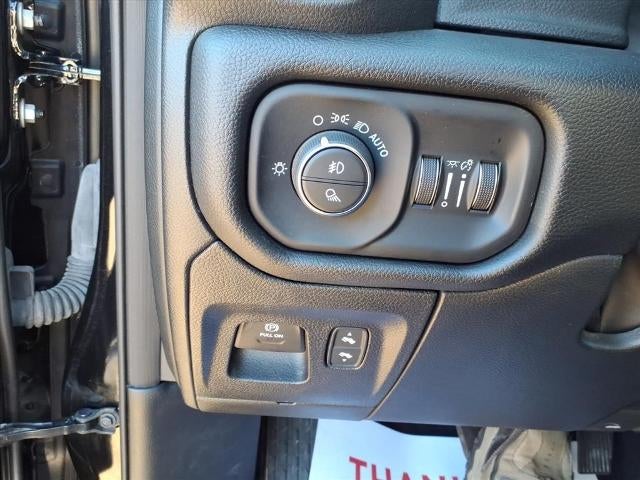 2025 RAM 1500 Big Horn 4x4 Crew Cab 5'7" Box