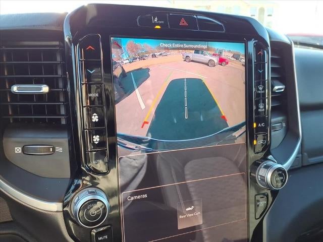 2025 RAM 1500 Big Horn 4x4 Crew Cab 5'7" Box